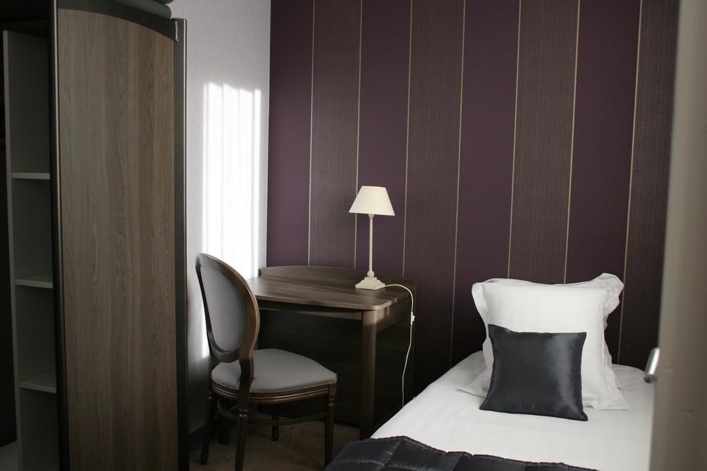 Hostellerie De La Quenoeuille Marquise Δωμάτιο φωτογραφία