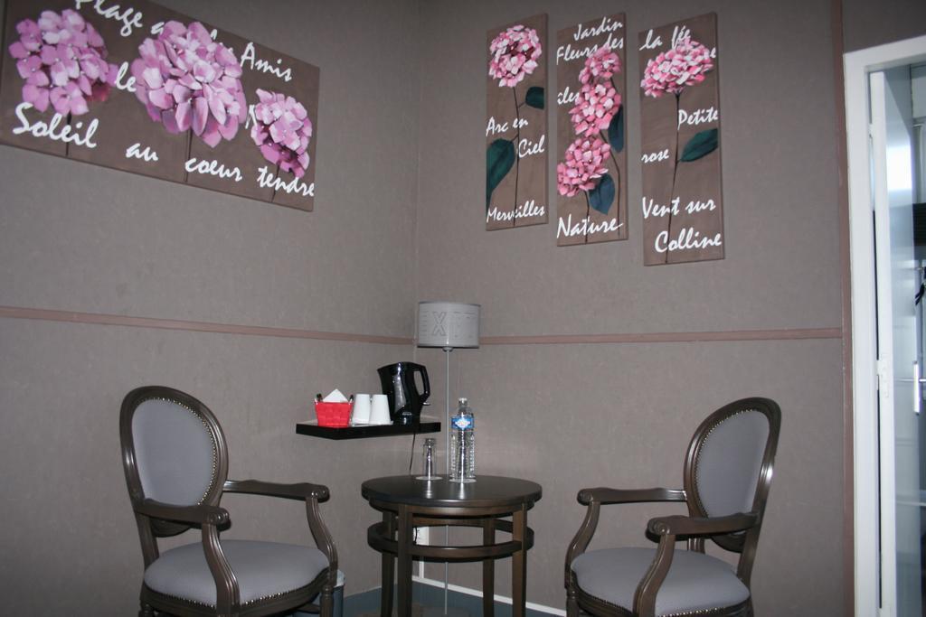 Hostellerie De La Quenoeuille Marquise Δωμάτιο φωτογραφία